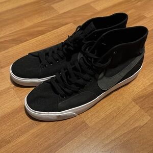 Nike Blazer Court Mid Premium SB 'Black Anthracite'